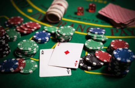 Live Casino re7777